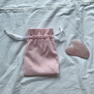 NWT Herbivore Botanicals Gua Sha Tool